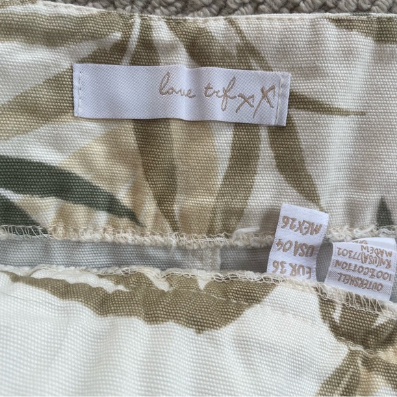 Zara TRF Jungle-Print Low Rise Pleated Mini Skirt Size 4 - Picture 10 of 11